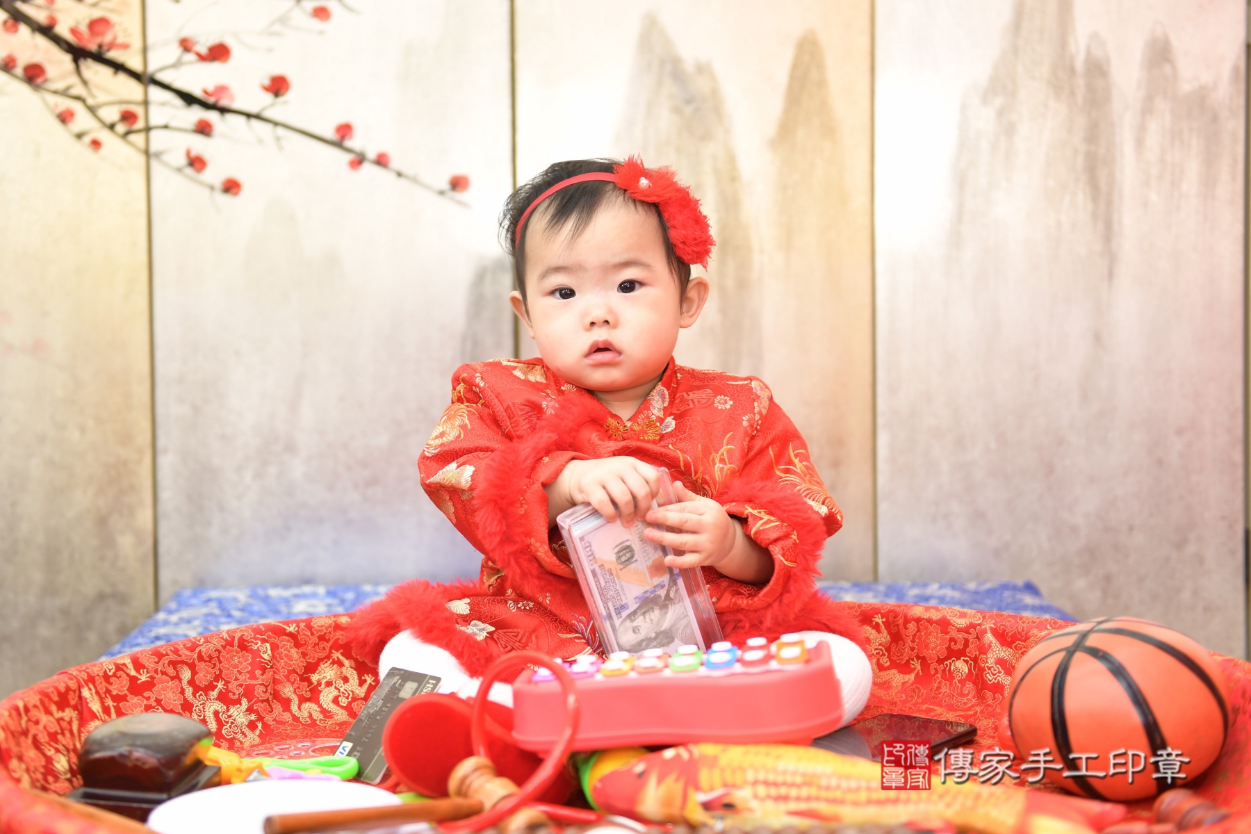 傳家台北店、抓周、古裝禮服照