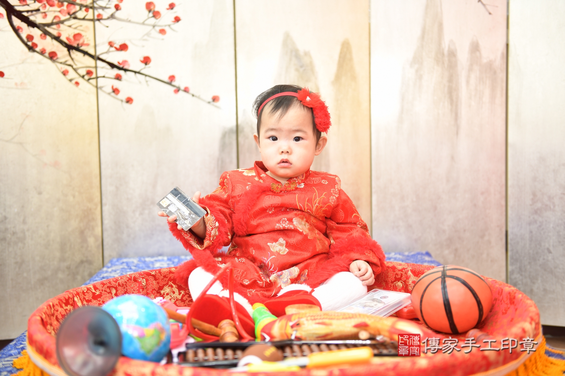 傳家台北店、抓周、古裝禮服照