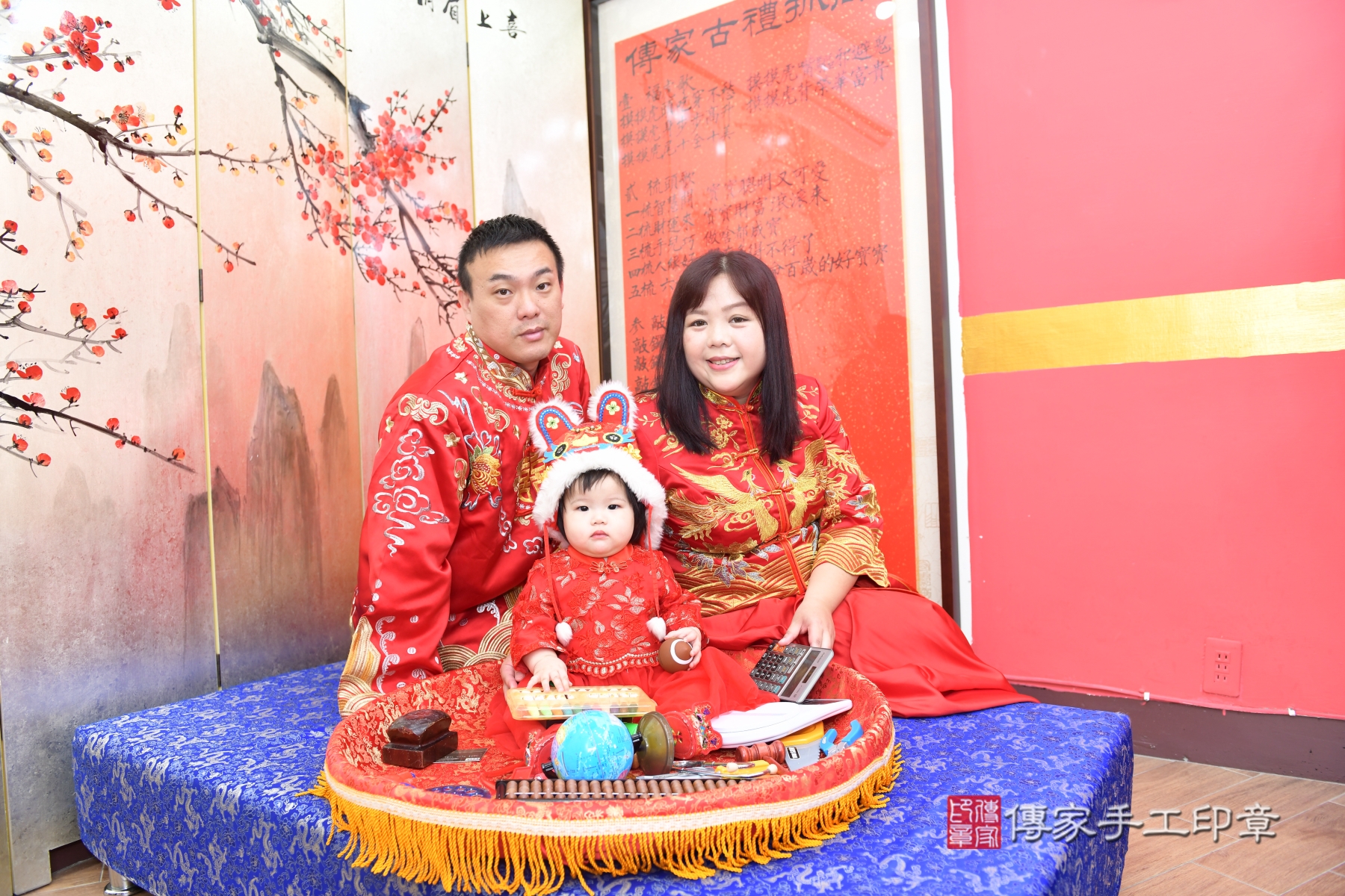 傳家台北店、抓周、古裝禮服照