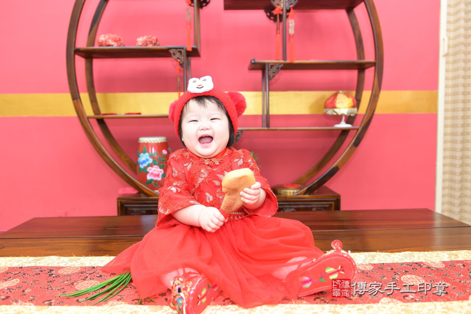 傳家台北店、抓周、古裝禮服照 傳家台北店、抓周、古裝禮服照