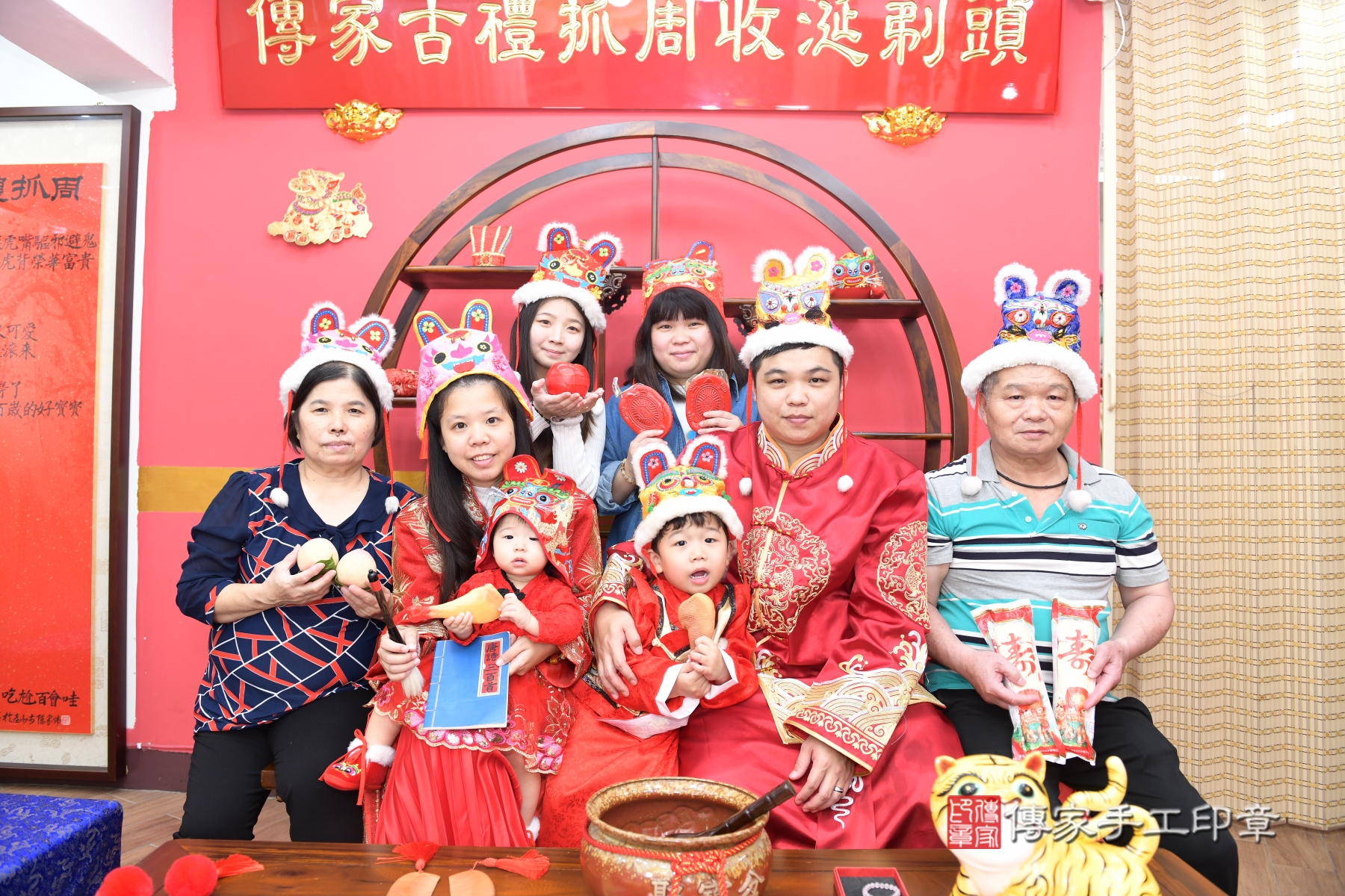 傳家新北店、抓周、古裝禮服照