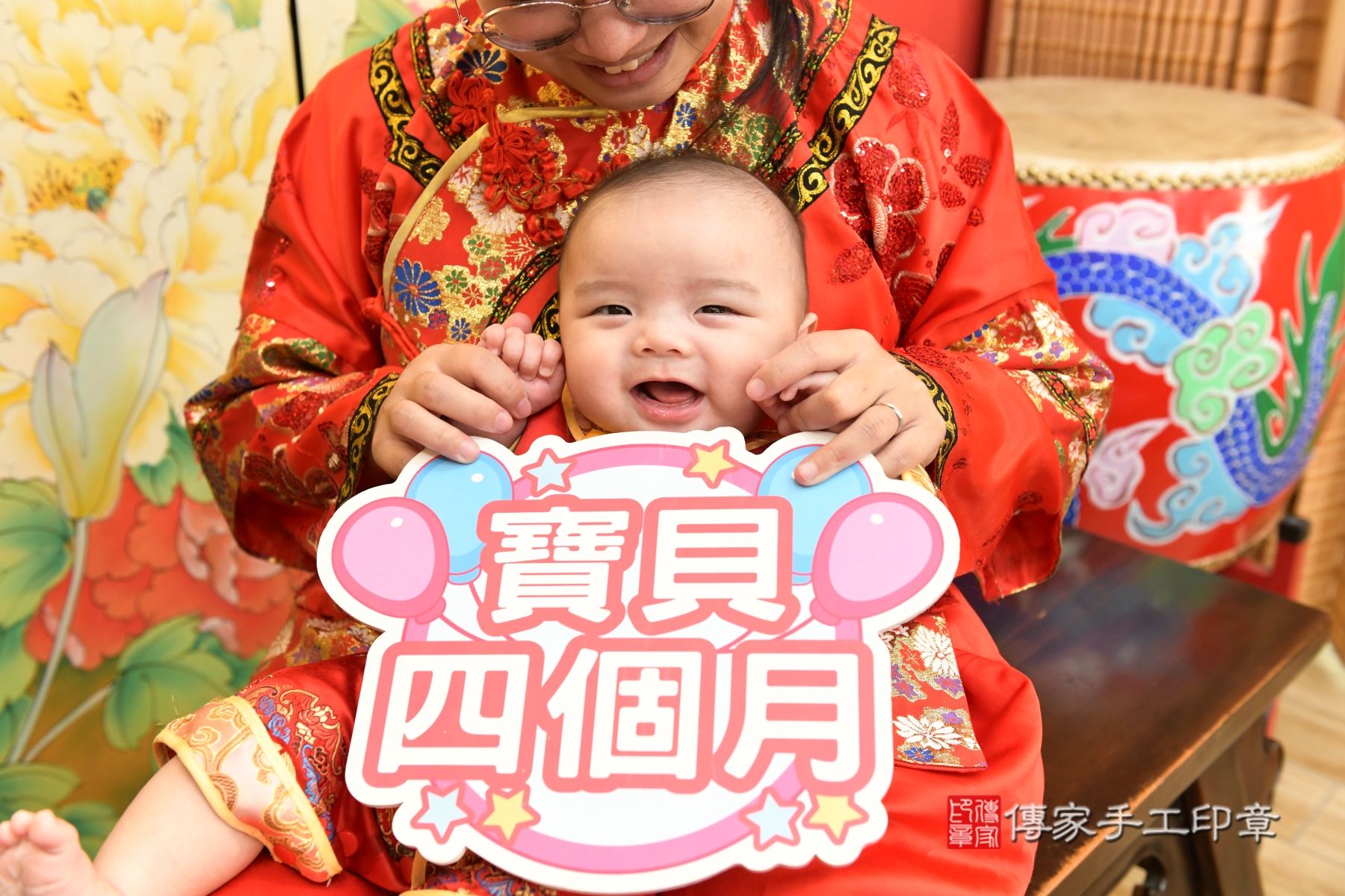 傳家台北店、收涎、剃頭、抓周、古裝禮服照 傳家台北店、收涎、剃頭、抓周、古裝禮服照